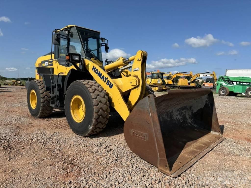 Komatsu WA 320 Hjullastere