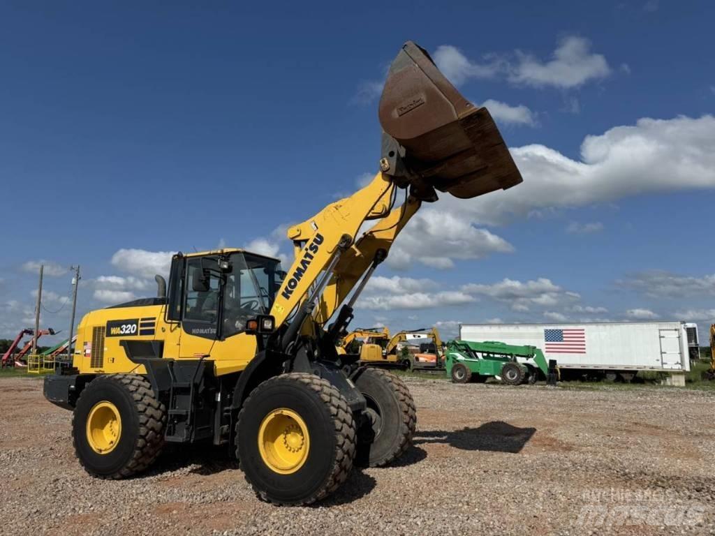 Komatsu WA 320 Hjullastere