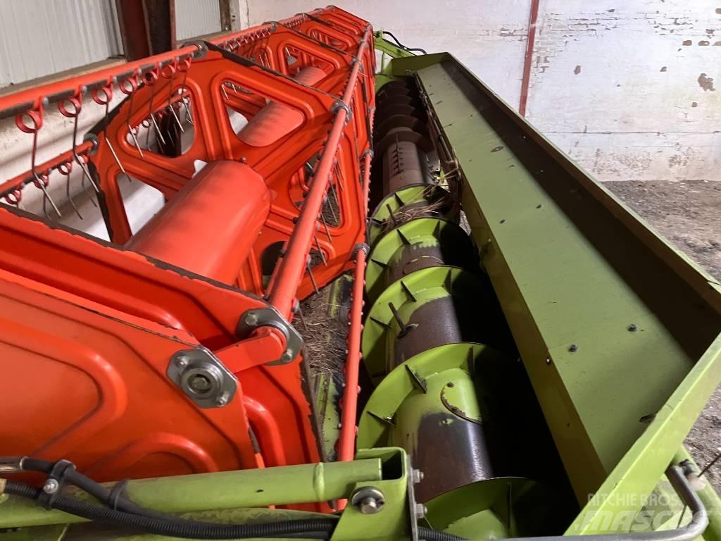 CLAAS LEXION 650 Skurtreskere