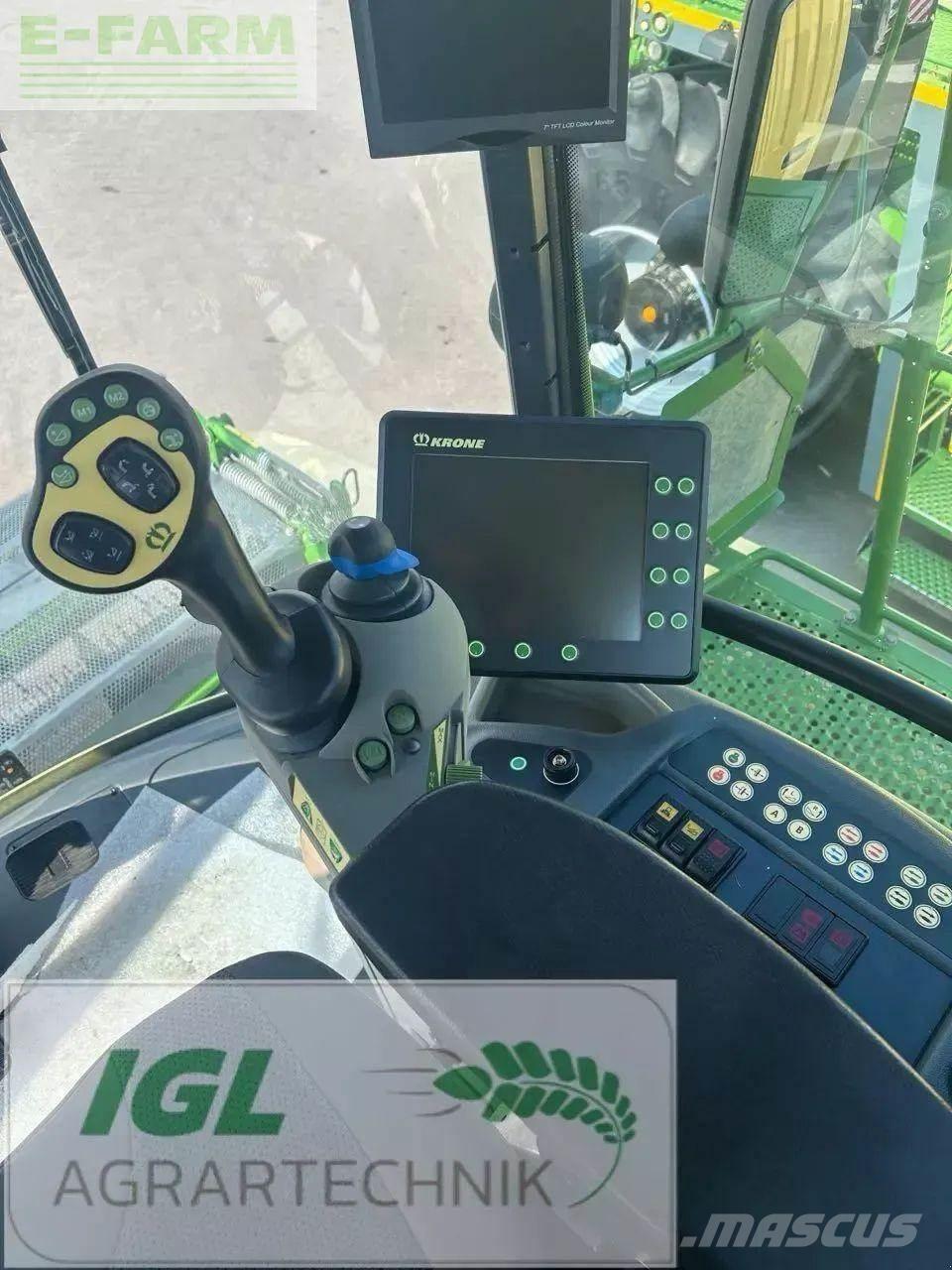 Krone big x 700 i Selvdrevne fôrhøstere
