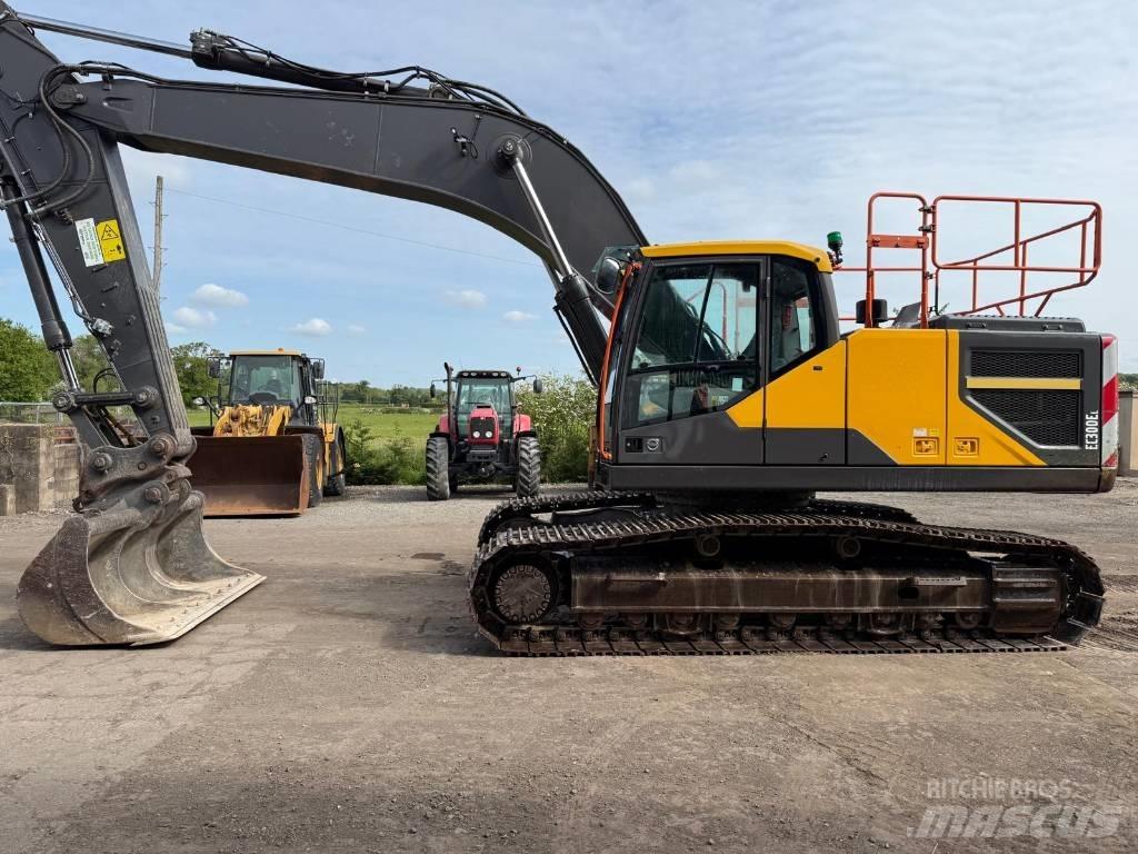 Volvo EC 300 EL Beltegraver