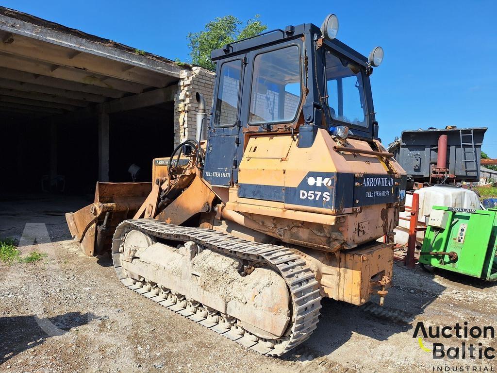 Komatsu D57S-1 Beltelastere