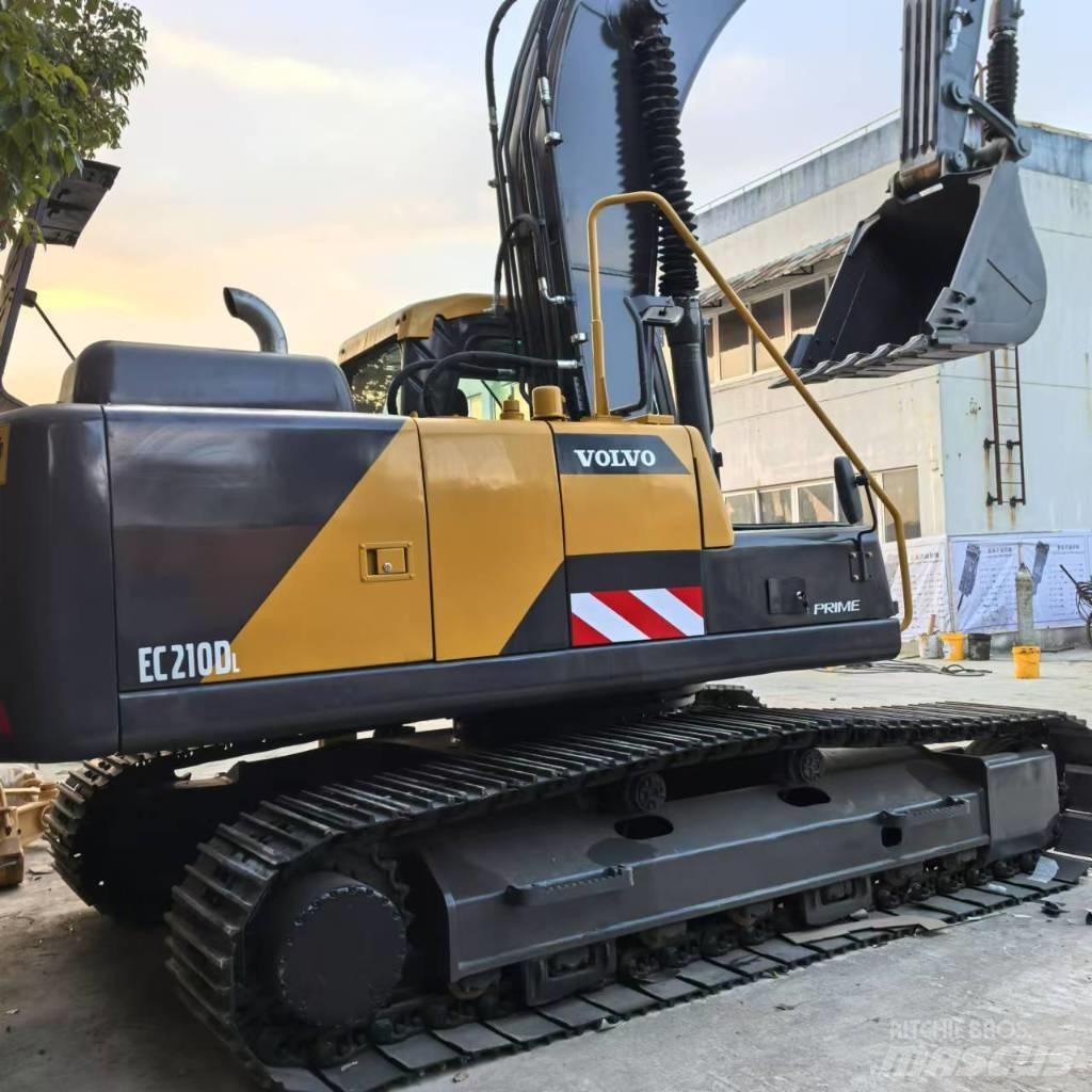 Volvo EC 210 B LC Beltegraver