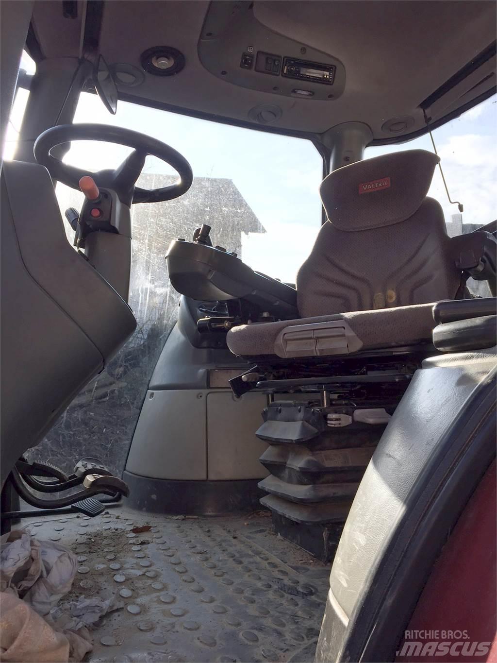Valtra S280 Traktorer