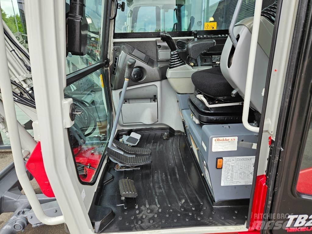Takeuchi TB 230 Minigravere <7t