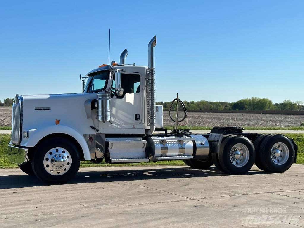 Kenworth W900 Trekkvogner
