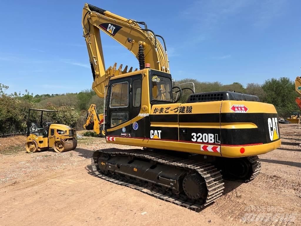 CAT 320 B L Beltegraver