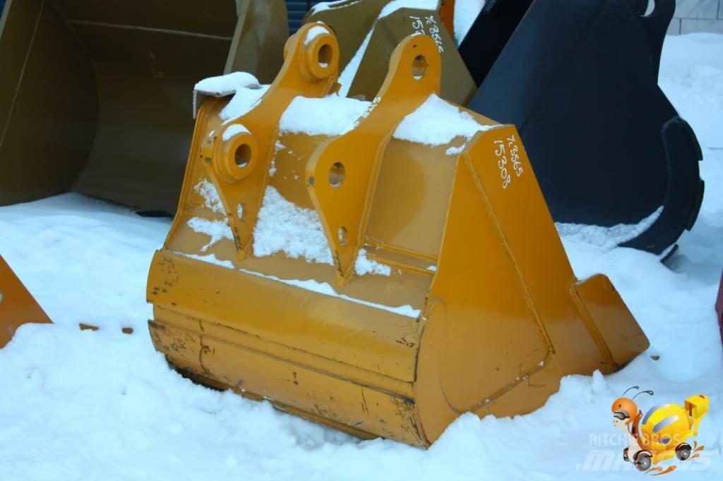 Komatsu PC 200 - 42` Skuffer
