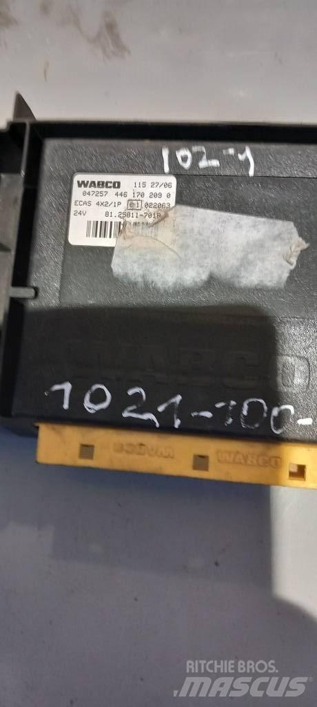 MAN TGA.  81258117018 Lys - Elektronikk