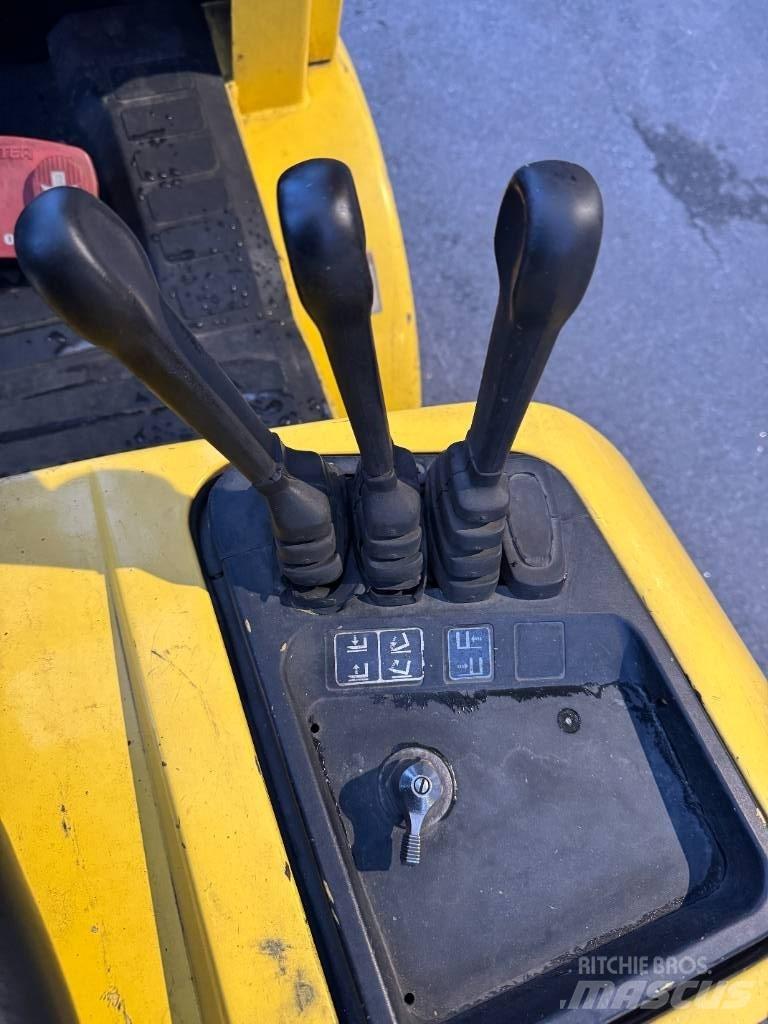 Hyster H3.00XM Propan trucker