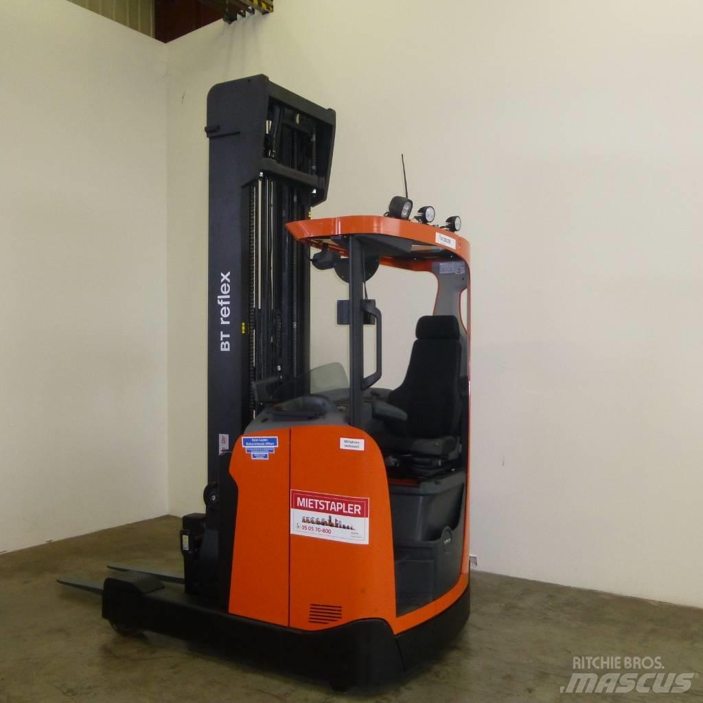BT RR E 160 HE Skyvemasttruck