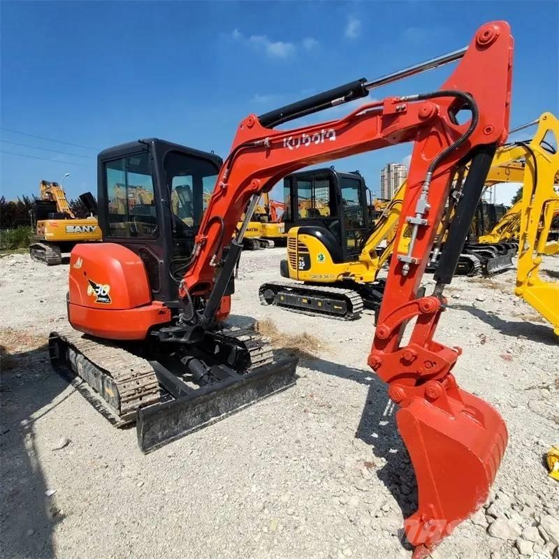 Kubota U 30 Minigravere <7t