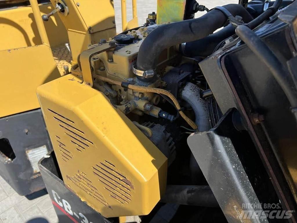 CAT CB 334E Tandem Valser