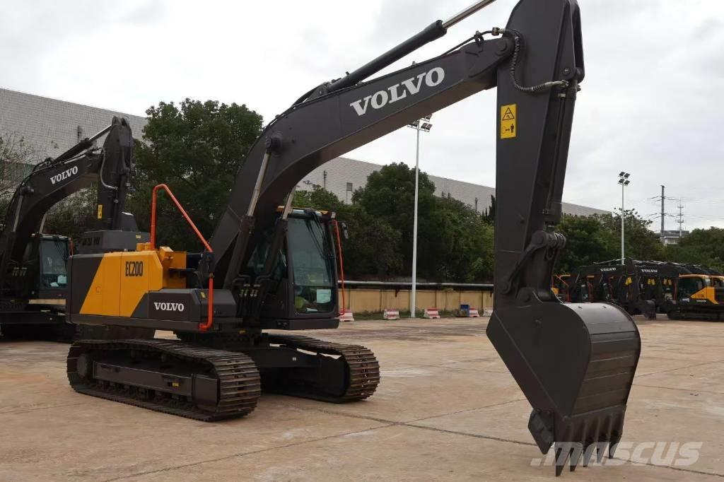 Volvo EC 200 Beltegraver