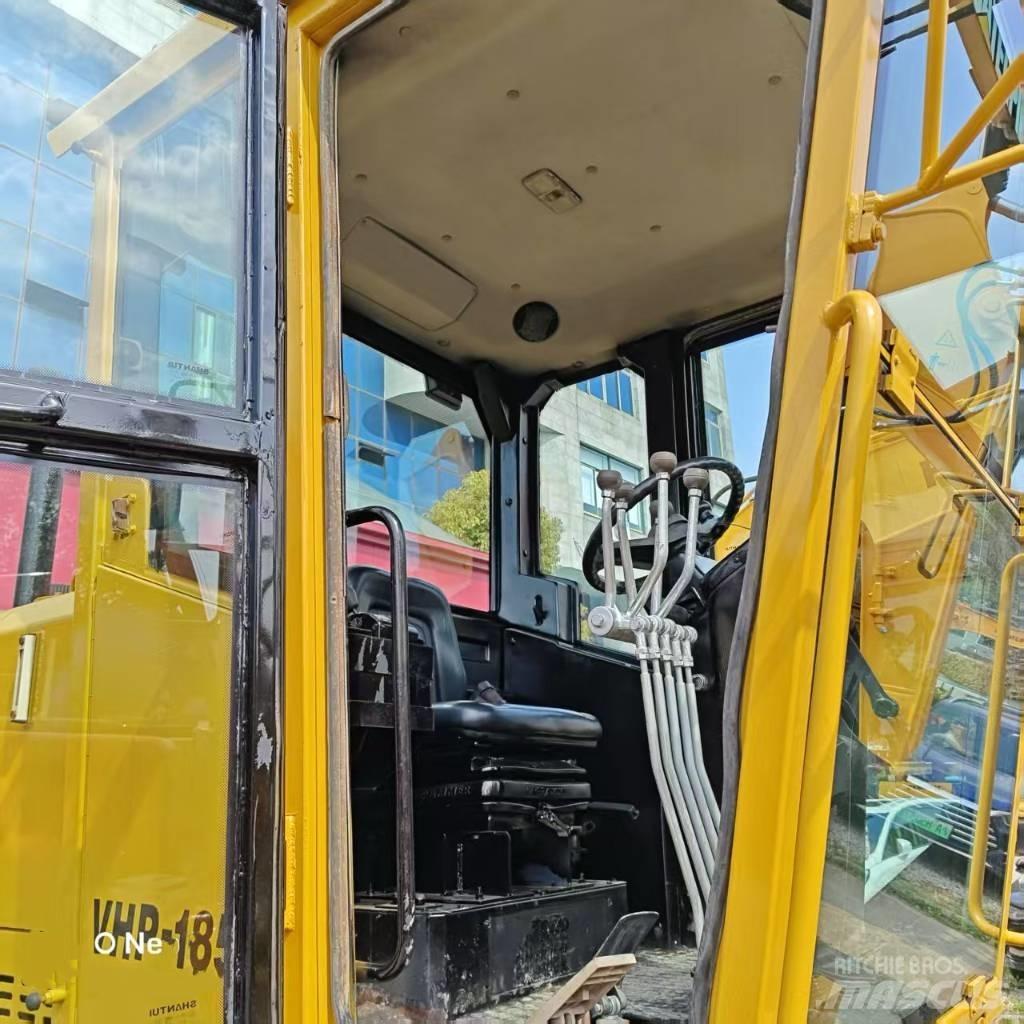 CAT 140 Veihøvler