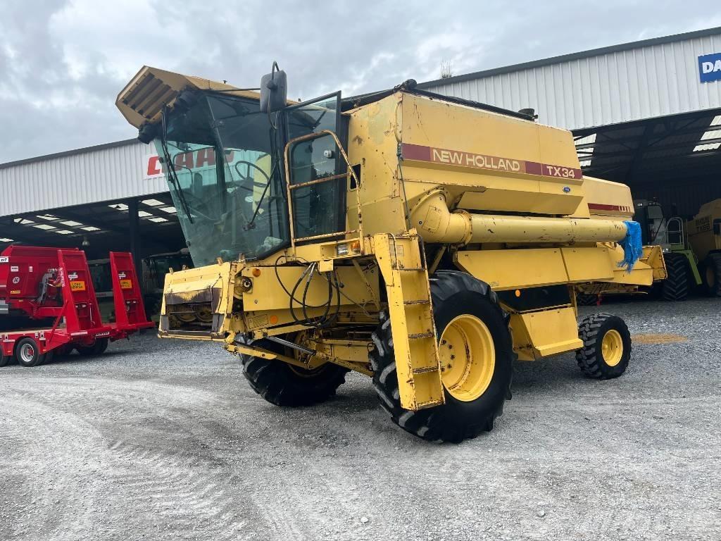 New Holland TX 34 Skurtreskere