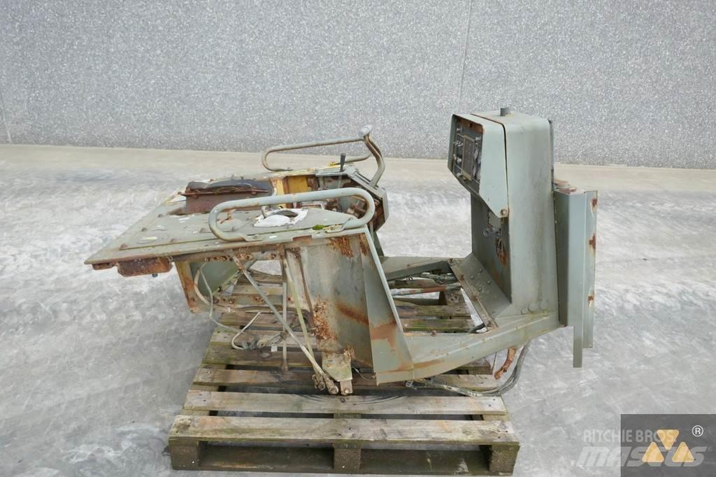 CAT 6T-3309 Førerhus og Interiør