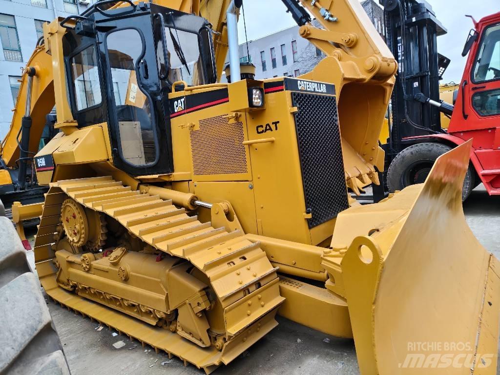 CAT D 5 M Dozere Beltegående