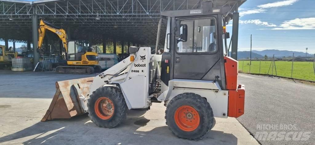 Bobcat 2400 Hjullastere