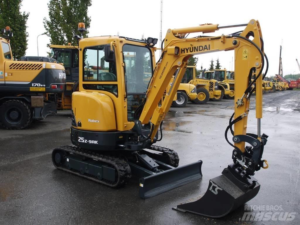 Hyundai R25Z-9AK Minigravere <7t