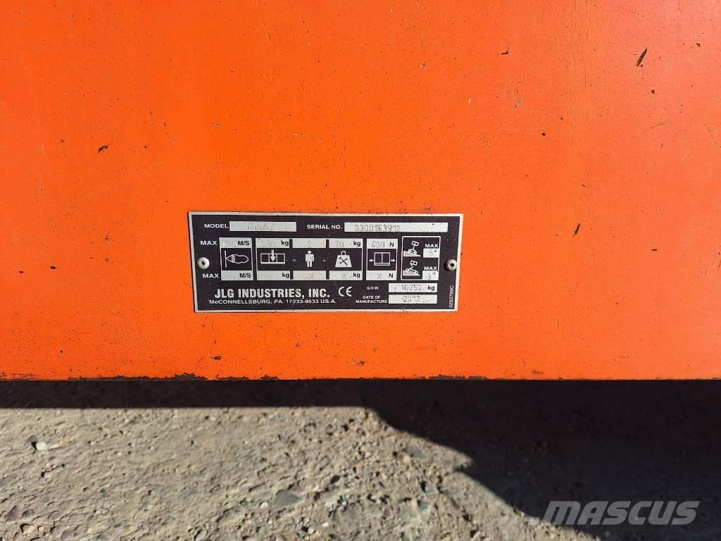 JLG 600AJ Leddede bomlifter