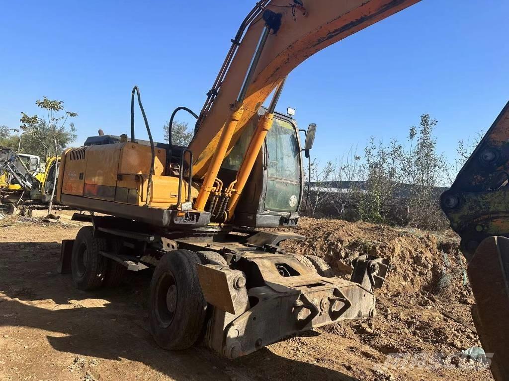 Hyundai R210W-9 Beltegraver