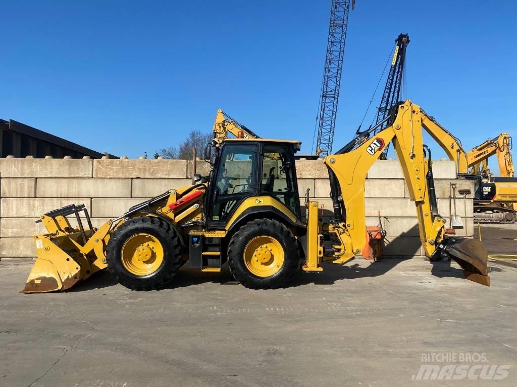 CAT 444  4x4 Traktorgravere