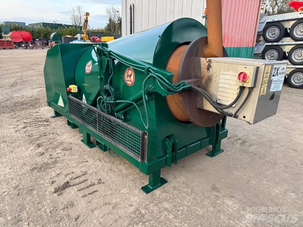 ROADMENDER MODEL 4 Små asfaltmaskiner