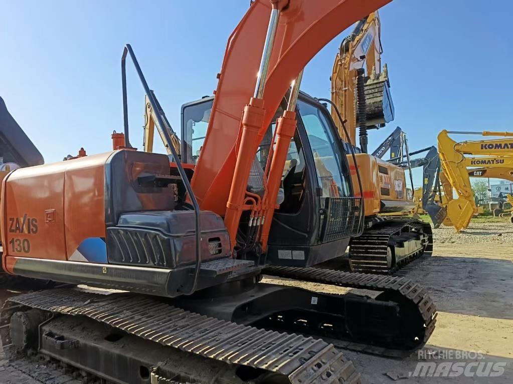 Hitachi ZX130-5A Beltegraver