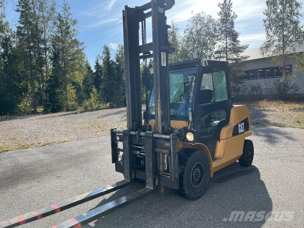 CAT DP50nt Diesel Trucker