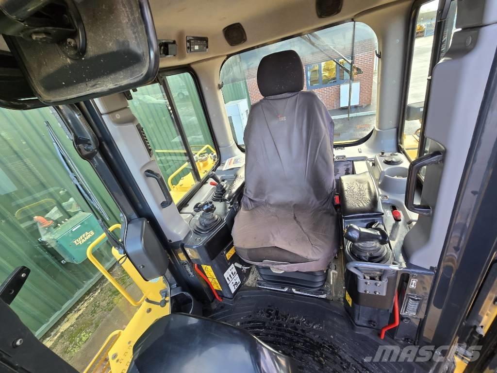 Komatsu D85PX-18 Dozere Beltegående