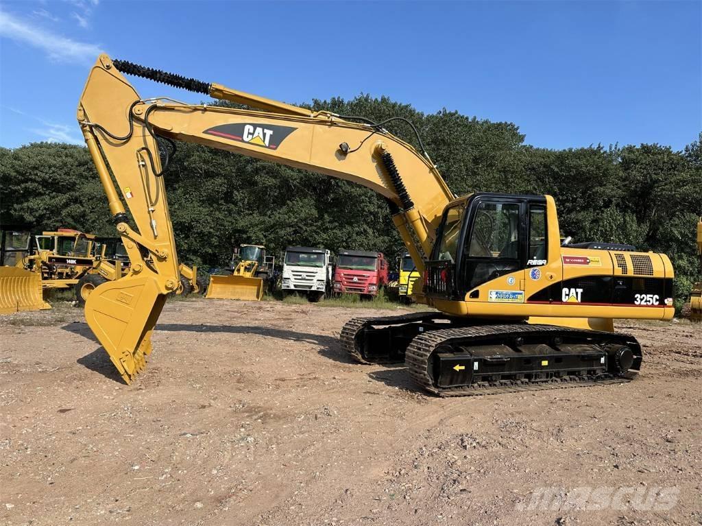 CAT 325 C Beltegraver