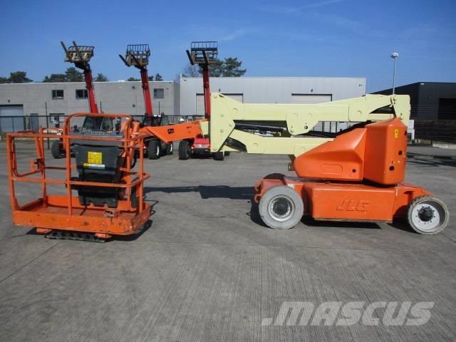 JLG E 400 AJPN (817) Leddede bomlifter