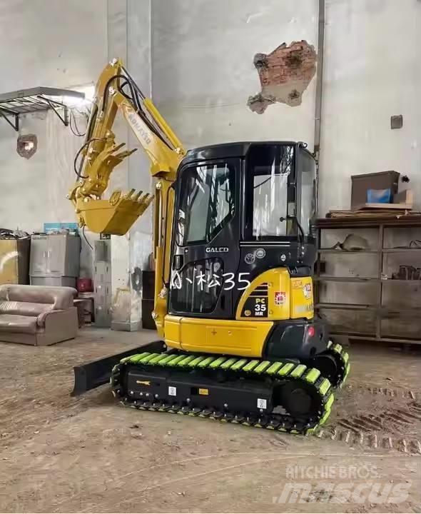 Komatsu PC35MR Beltegraver