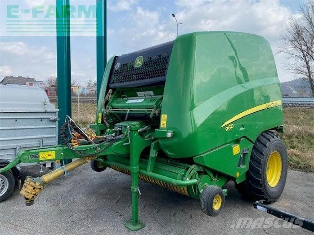John Deere 960 Firkantpresser