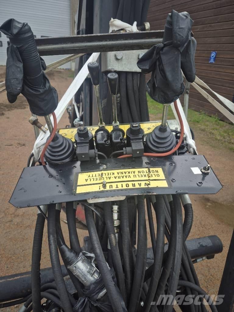 Hakki 3267 Kraner og lasteapparater