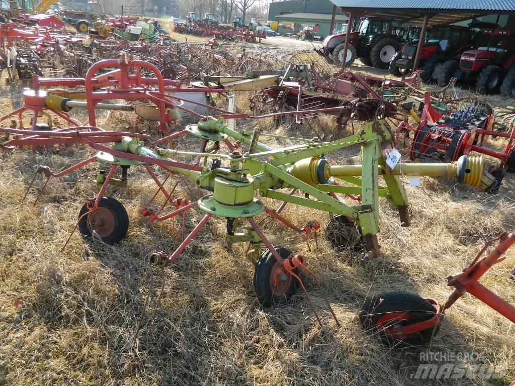 CLAAS 4 Raker og høyvendere