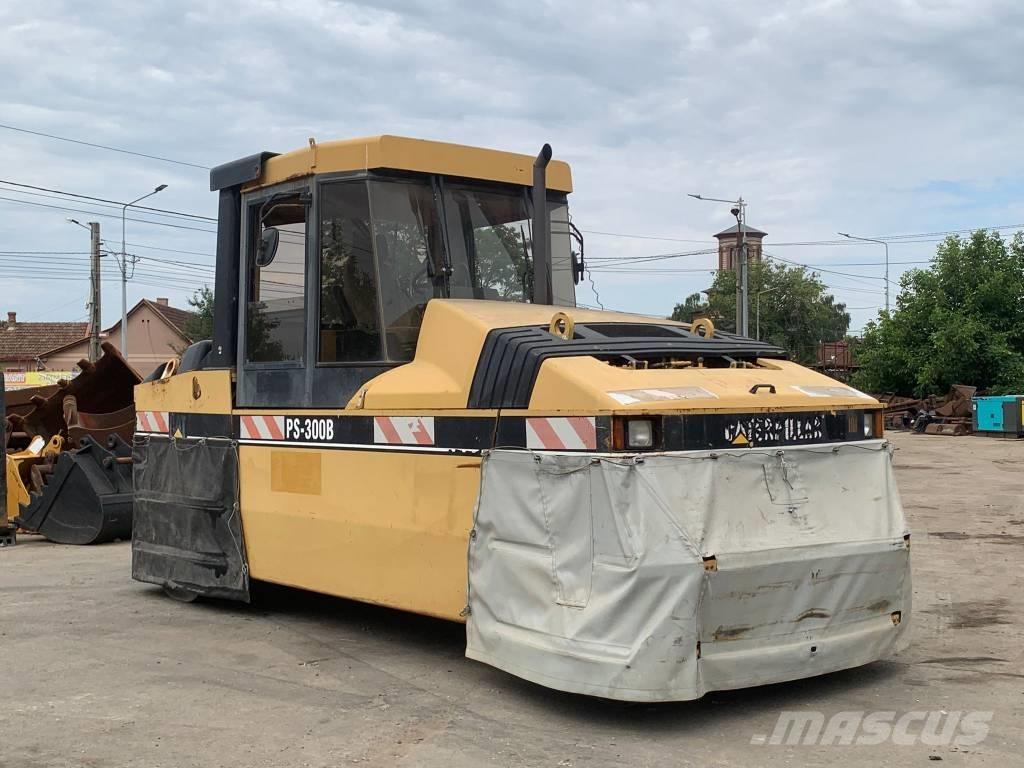 CAT PS 300 B Gummihjulsvalser
