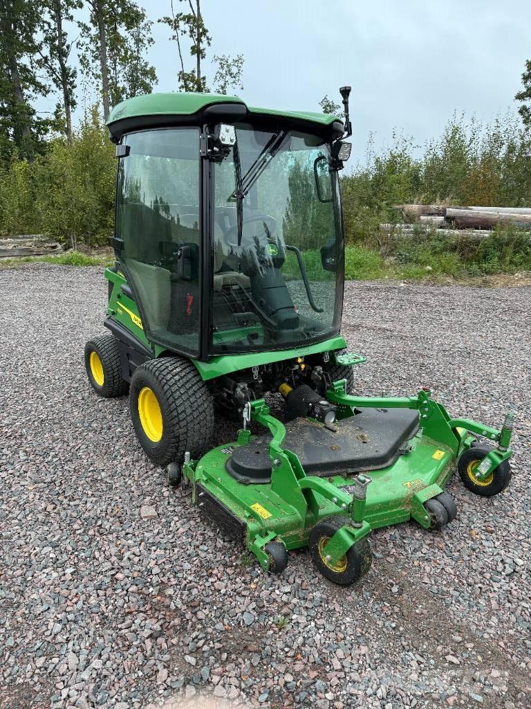 John Deere 1585 Sitteklippere