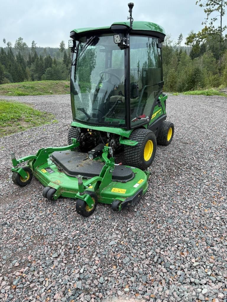 John Deere 1585 Sitteklippere