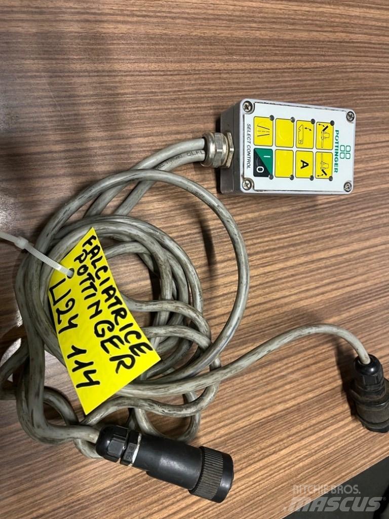 Pöttinger X8 RC Slåmaskiner