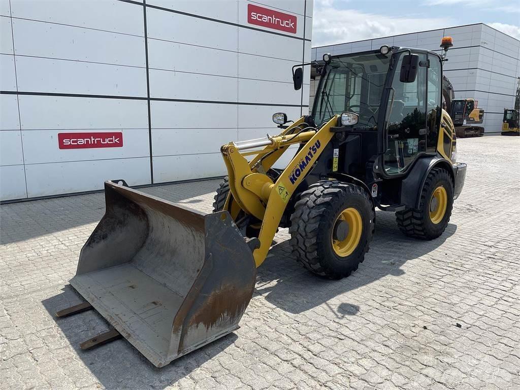 Komatsu WA70M-8EO Kompaktlaster
