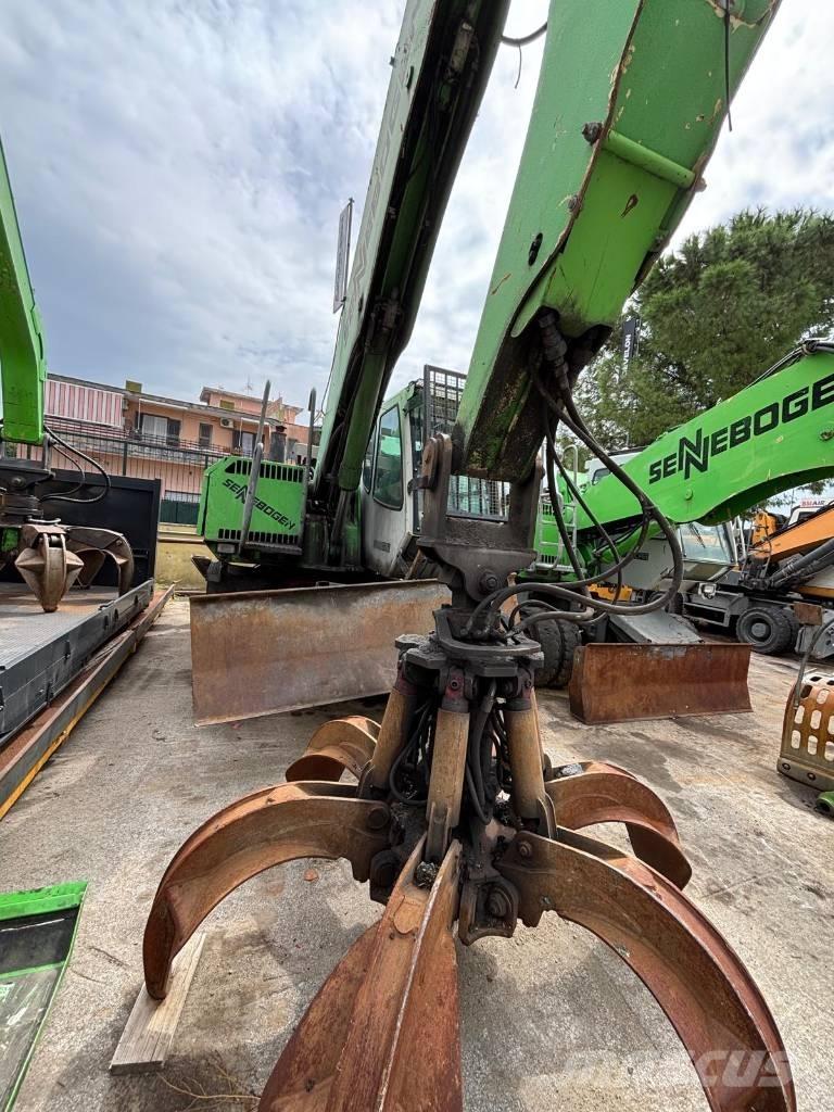 Sennebogen 818 Gravemaskiner for avfallshåndtering