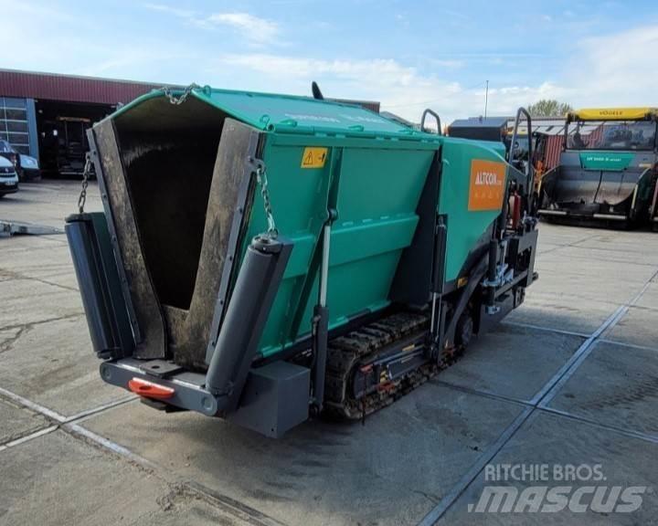 Vögele SUPER 800 Asfaltutleggere