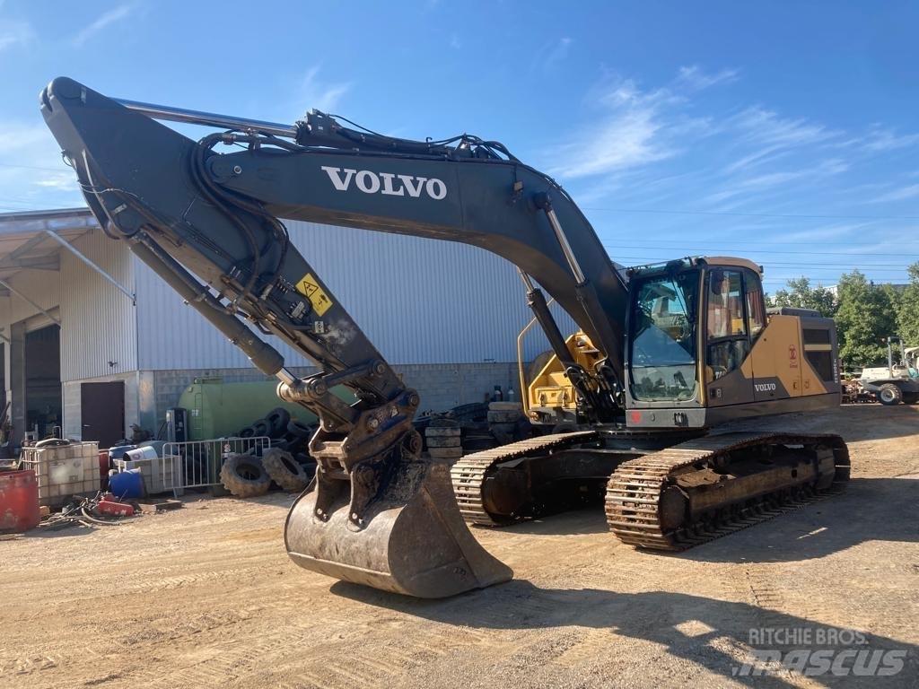 Volvo EC 300 E Beltegraver
