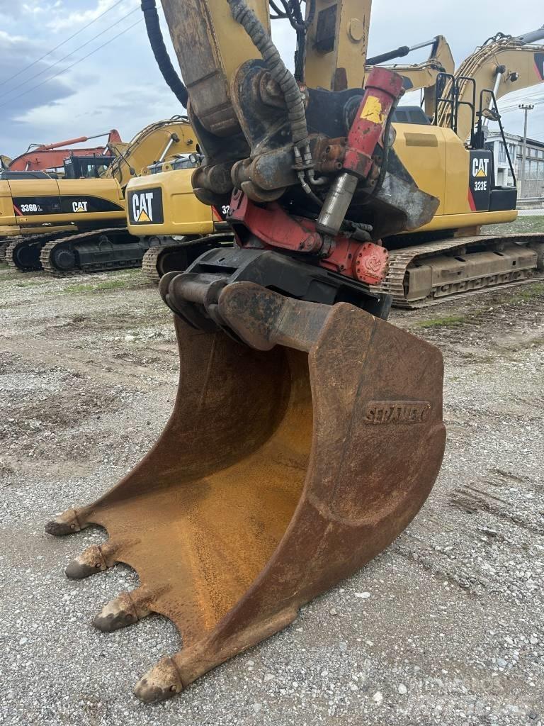 CAT 320 C L Beltegraver