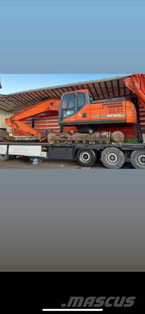 Develon DX 225 LC-7 Beltegraver