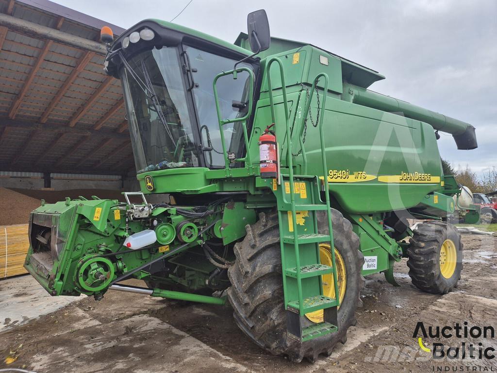 John Deere 9540 Skurtreskere