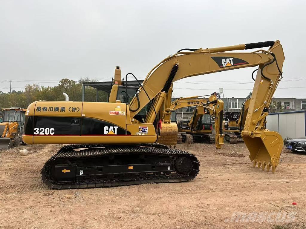 CAT 320C Beltegraver