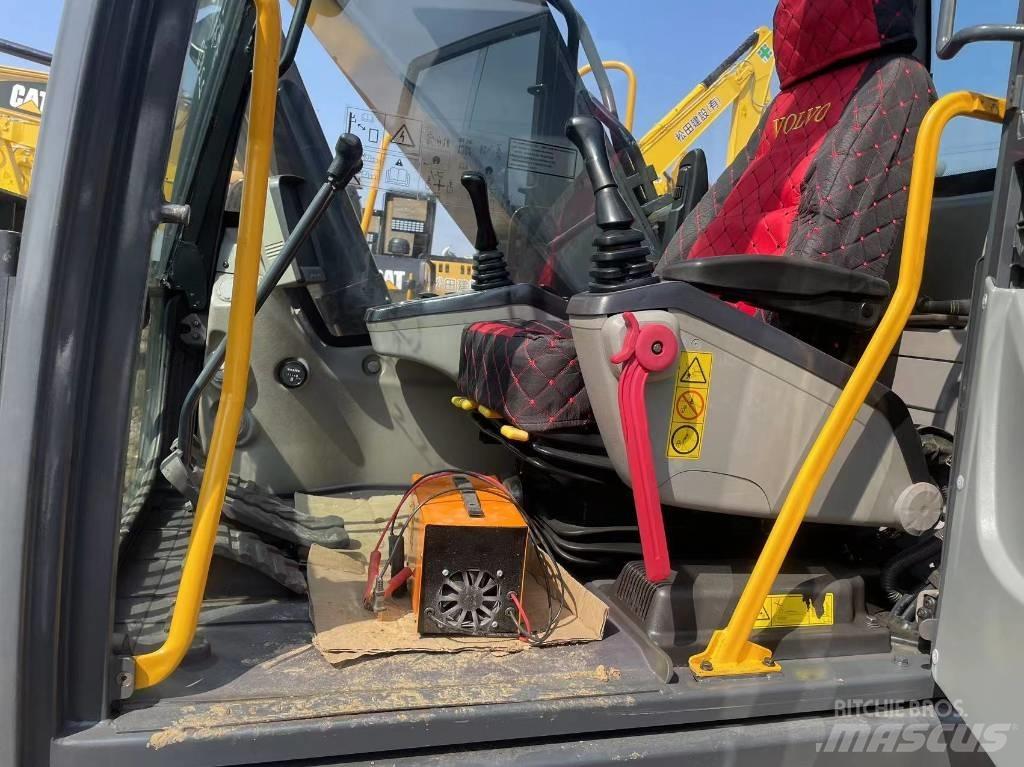 Volvo EC 220 Beltegraver